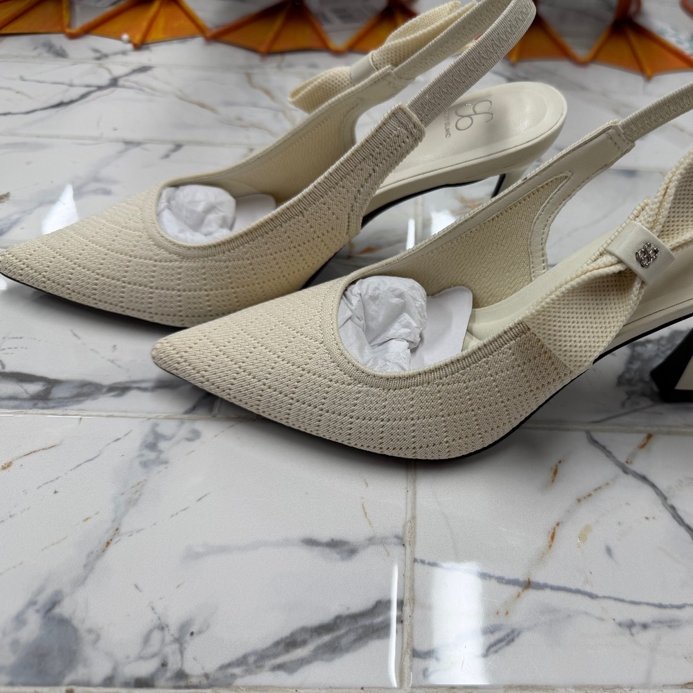 Cozy island heels